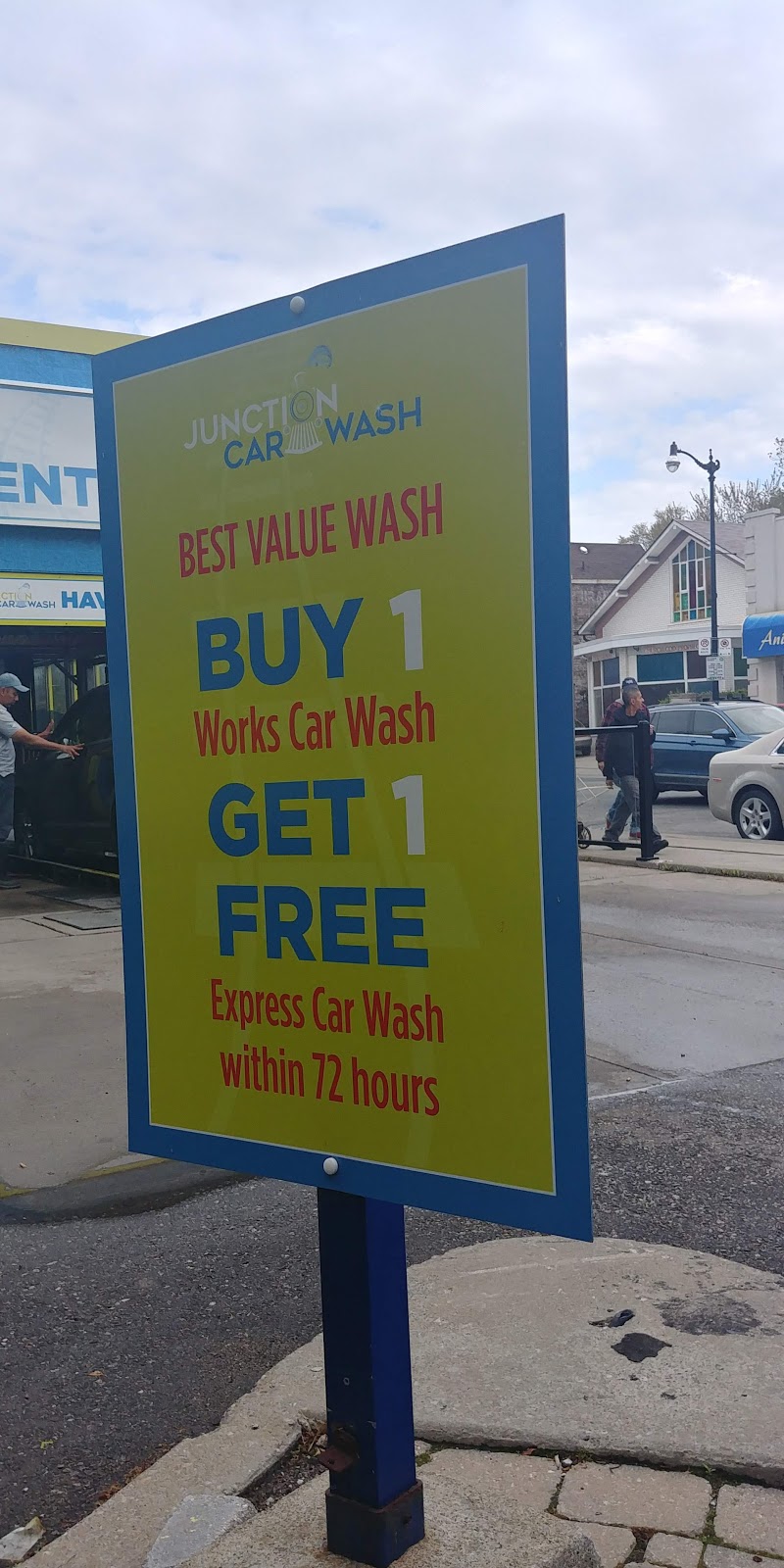 Junction Car Wash | 3193 Dundas St W, Toronto, ON M6P 2A2, Canada | Phone: (416) 604-4485