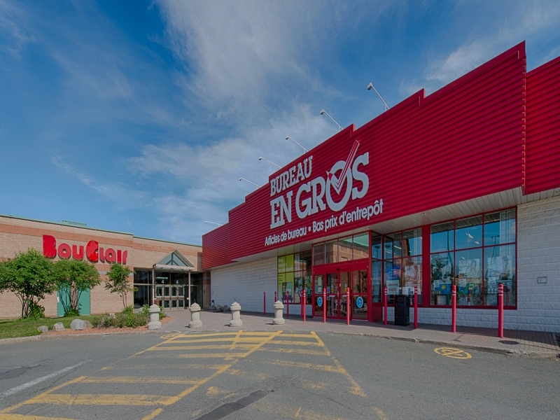 La grande place des Bois-Francs | 1111 Bd Jutras E, Victoriaville, QC G6S 1C1, Canada | Phone: (819) 357-3450