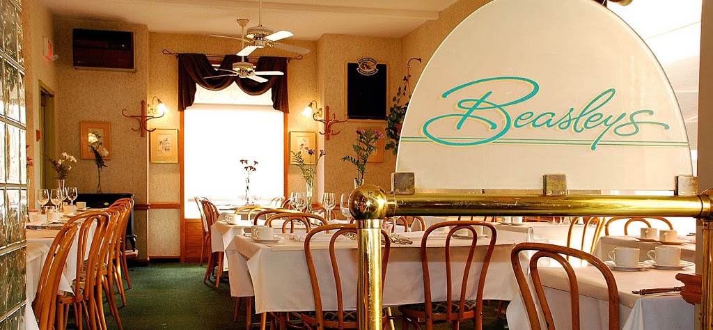 Beasley House Bistro | 96 Locke St S, Hamilton, ON L8P 4A4, Canada | Phone: (905) 527-1440