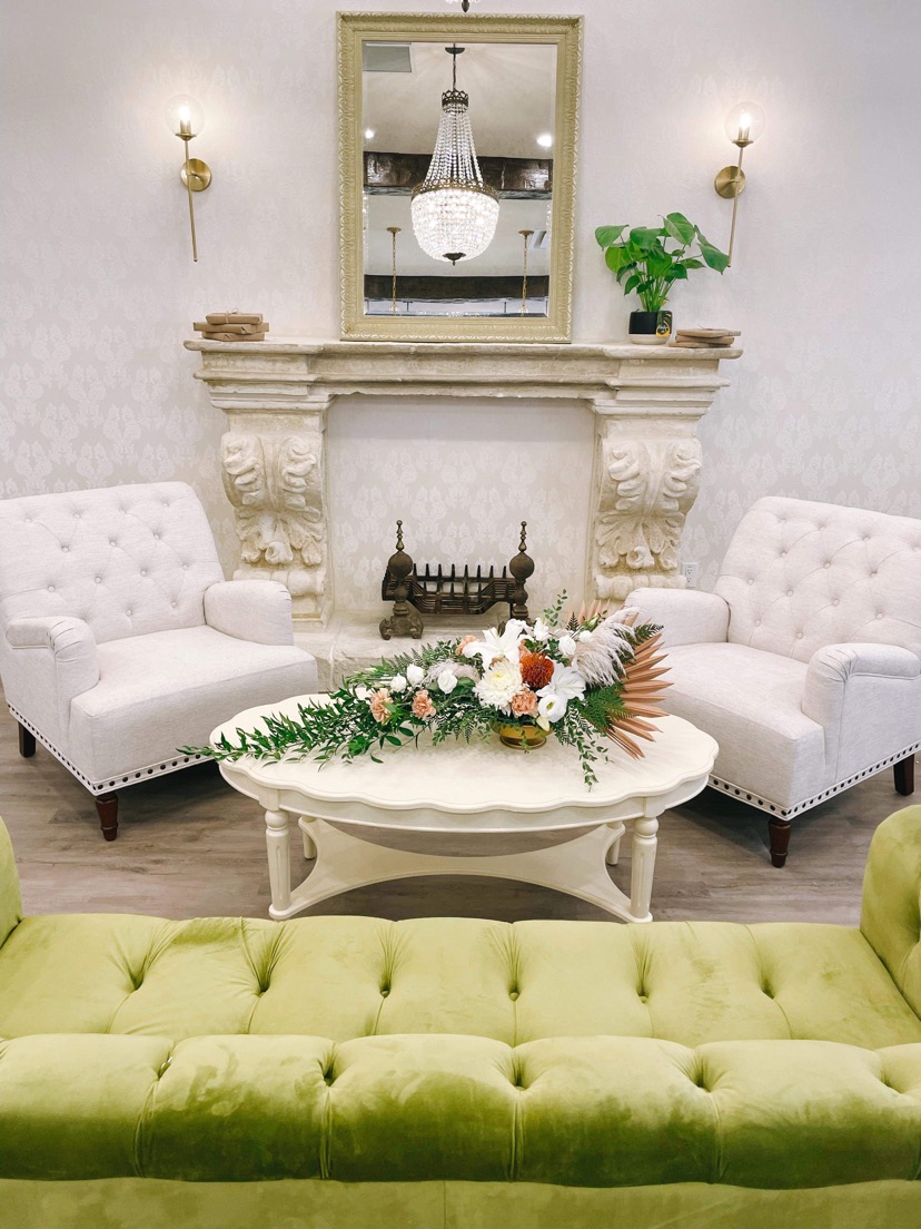 Wired Floral Design | 192 Springmere Way, Chestermere, AB T1X 1P1, Canada | Phone: (403) 620-7497