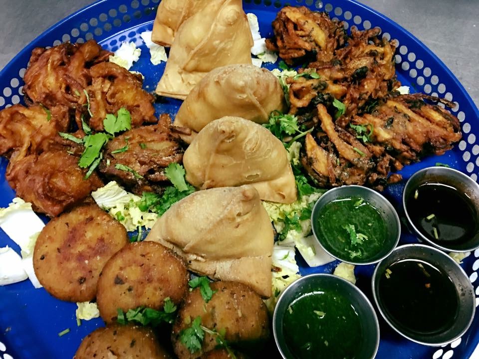 Signature Indian Cuisine | 1121 Dundas St E Unit 1A, Whitby, ON L1N 2K4, Canada | Phone: (905) 665-7392