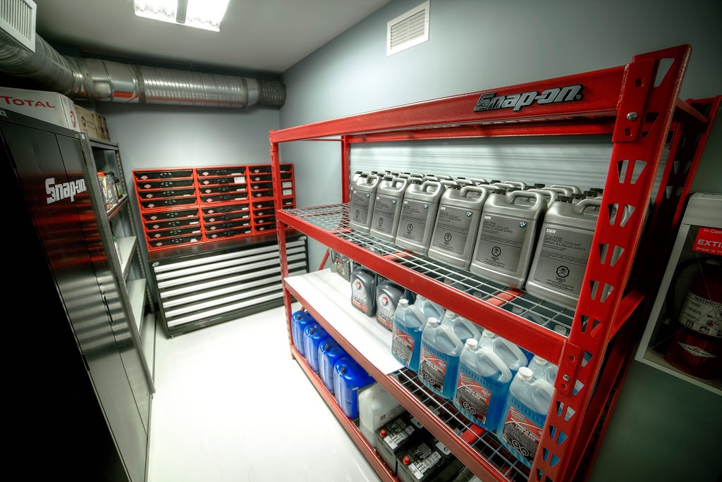 Viteks Autoworks | 300 40 Ave NE, Calgary, AB T2E 2M7, Canada | Phone: (403) 452-0200