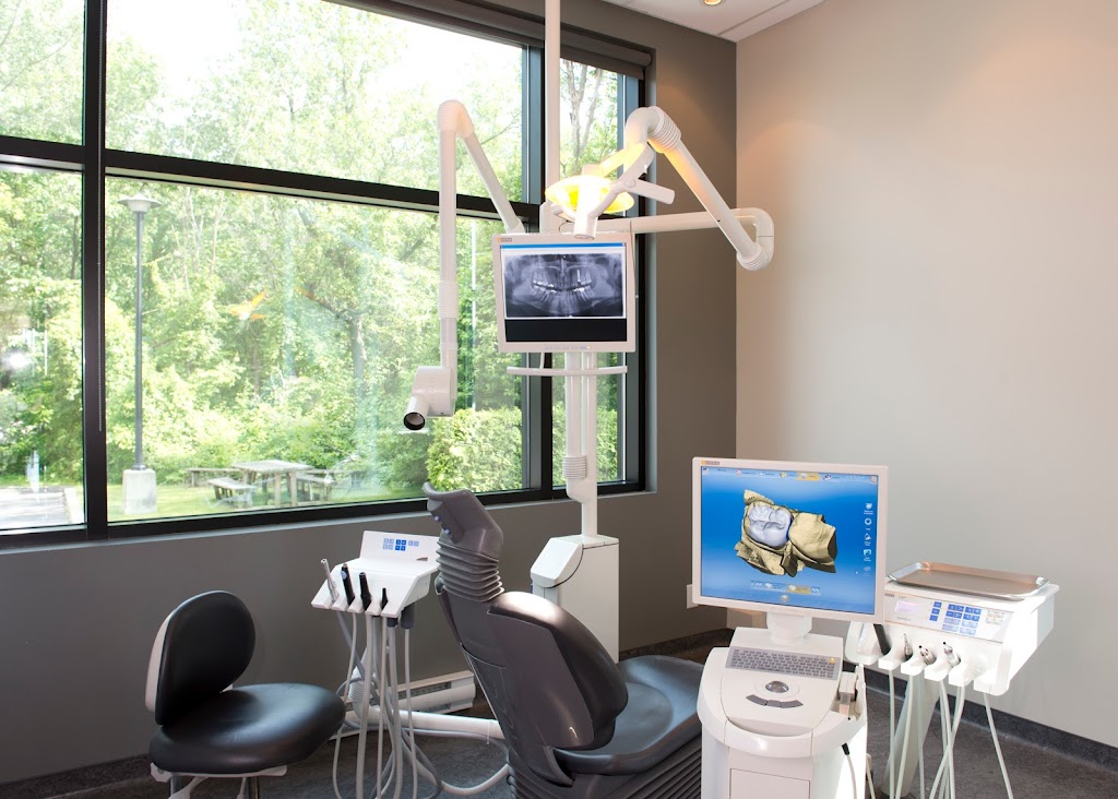 Clinique Dentaire Benoit Legault | 515 Bd Sir-Wilfrid-Laurier, Beloeil, QC J3G 4H8, Canada | Phone: (450) 464-3368