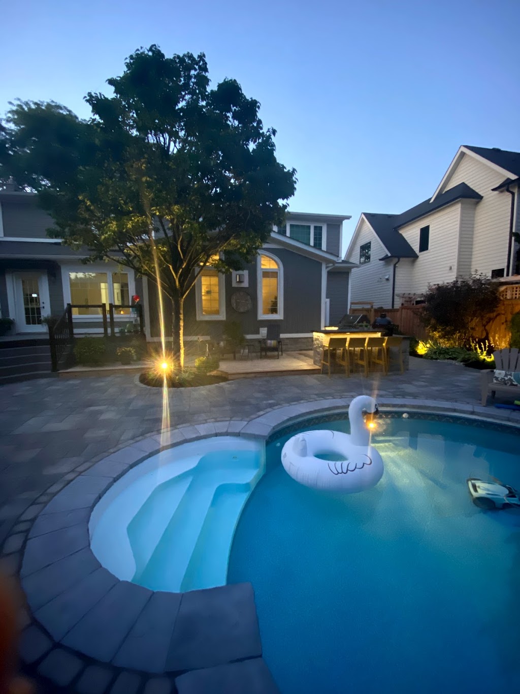 Glen Abbey Contractors Ltd. | 360 Belvenia Rd, Burlington, ON L7L 2G6, Canada | Phone: (416) 904-6774