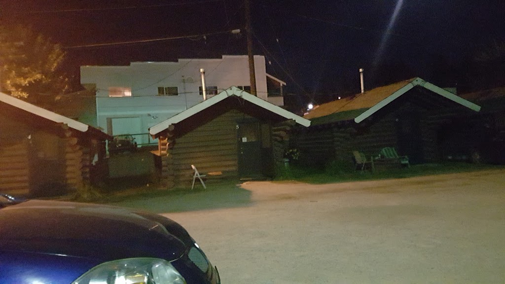 Riverside Cabins | 307 Thomas Avenue, Princeton, BC V0X 1W0, Canada | Phone: (250) 295-6232