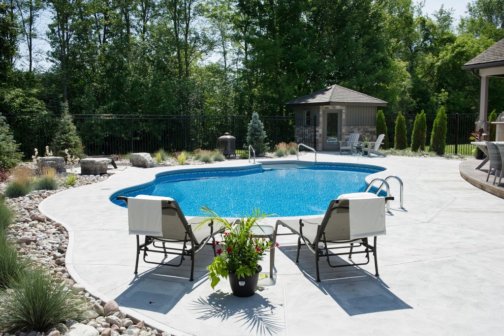 St.Lawrence Pools and Spas | 40 Hanna Ct, Belleville, ON K8P 5J2, Canada | Phone: (613) 962-2545