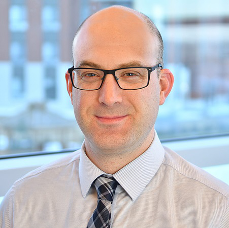 Dr Eric Hylands Surgeon Orthopedic | Clinique de médecine AXIO, 3093 Bd de la Gare local B-130, Vaudreuil-Dorion, QC J7V 9R2, Canada | Phone: (514) 402-1707