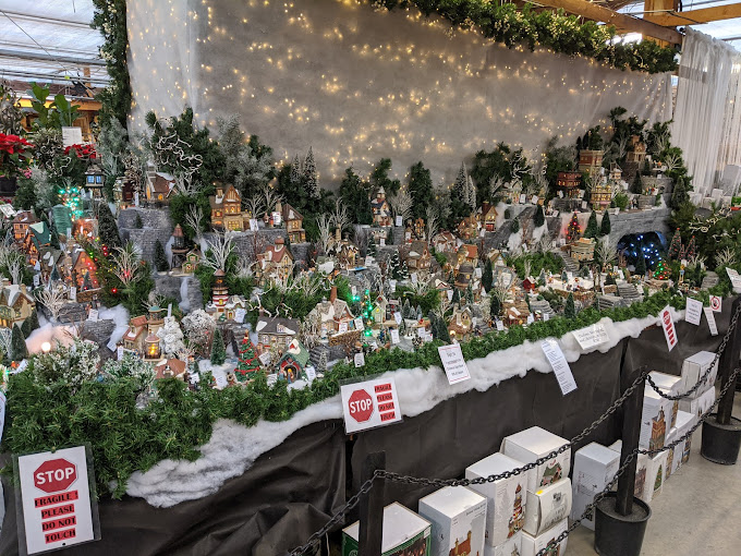 GARDENWORKS COURTENAY | 2855 Wentworth Rd, Courtenay, BC V9N 6B7, Canada | Phone: (250) 334-3024
