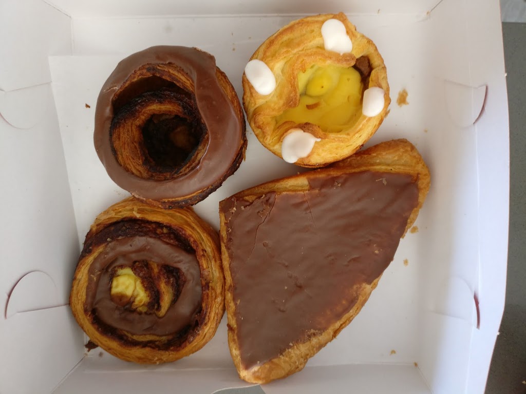 Danish Pastry House | 25 The West Mall, Etobicoke, ON M9C 1B8, Canada | Phone: (416) 622-7777