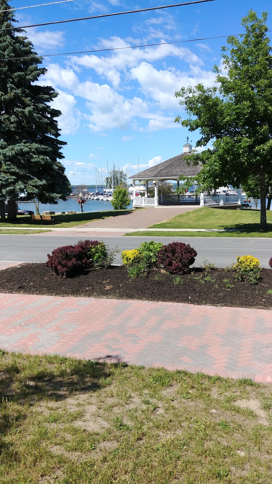 Sackets Harbor Historical Society | 100 W Main St, Sackets Harbor, NY 13685, USA | Phone: (315) 646-1708