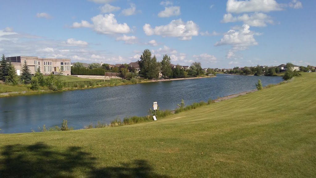 Lindsey Wilson Park | 379 Island Shore Blvd, Winnipeg, MB R3X 2B4, Canada