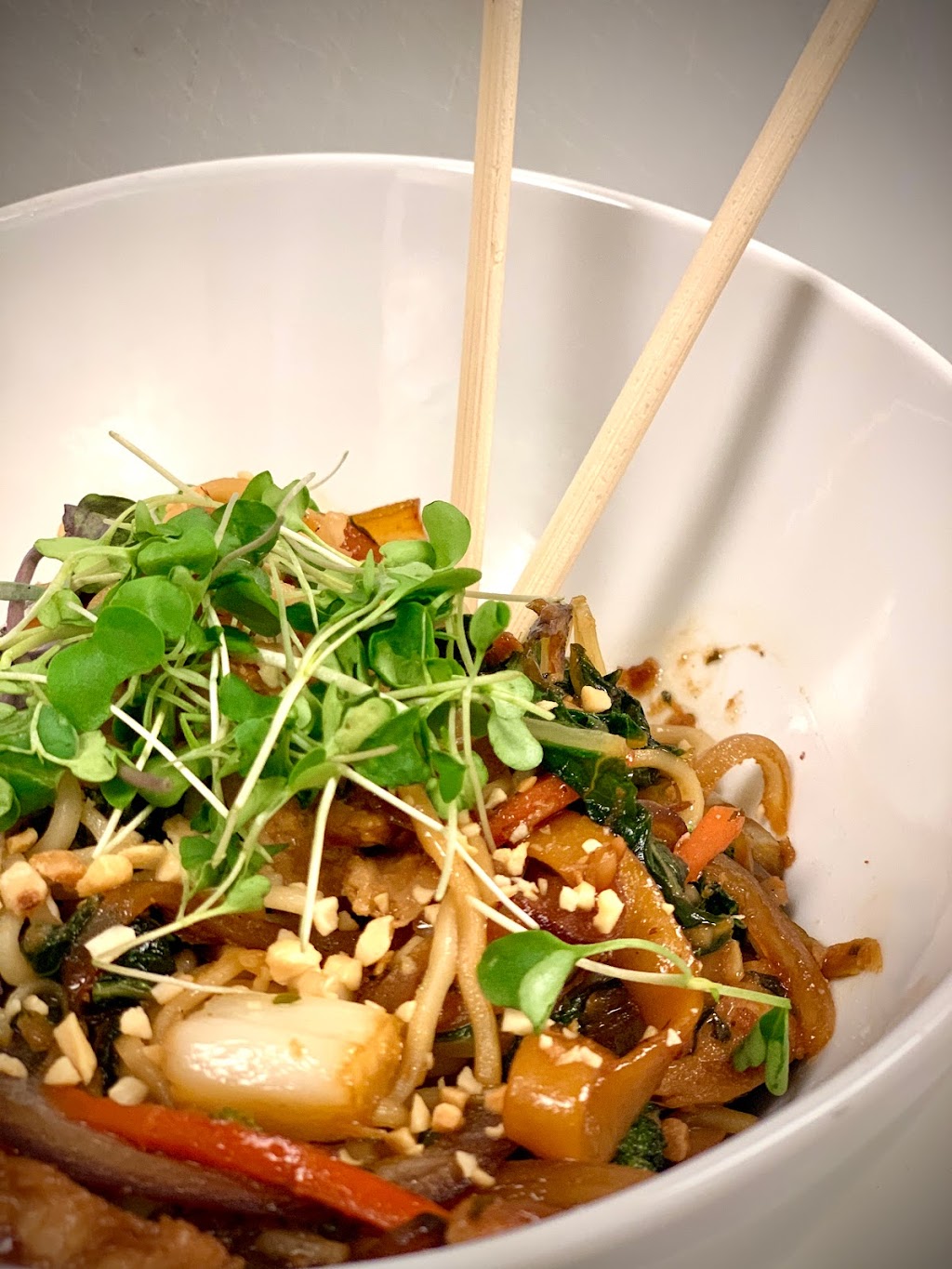 La Gare Resto Bar | 222 Belliveau Ave Level 2, Shediac, NB E4P 0M2, Canada | Phone: (855) 836-6100