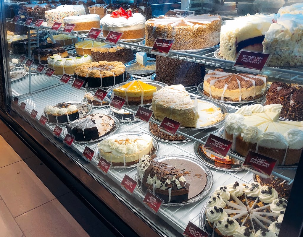 The Cheesecake Factory | Yorkdale Shopping Centre, 3401 Dufferin St, North York, ON M6A 2T9, Canada | Phone: (416) 781-4477