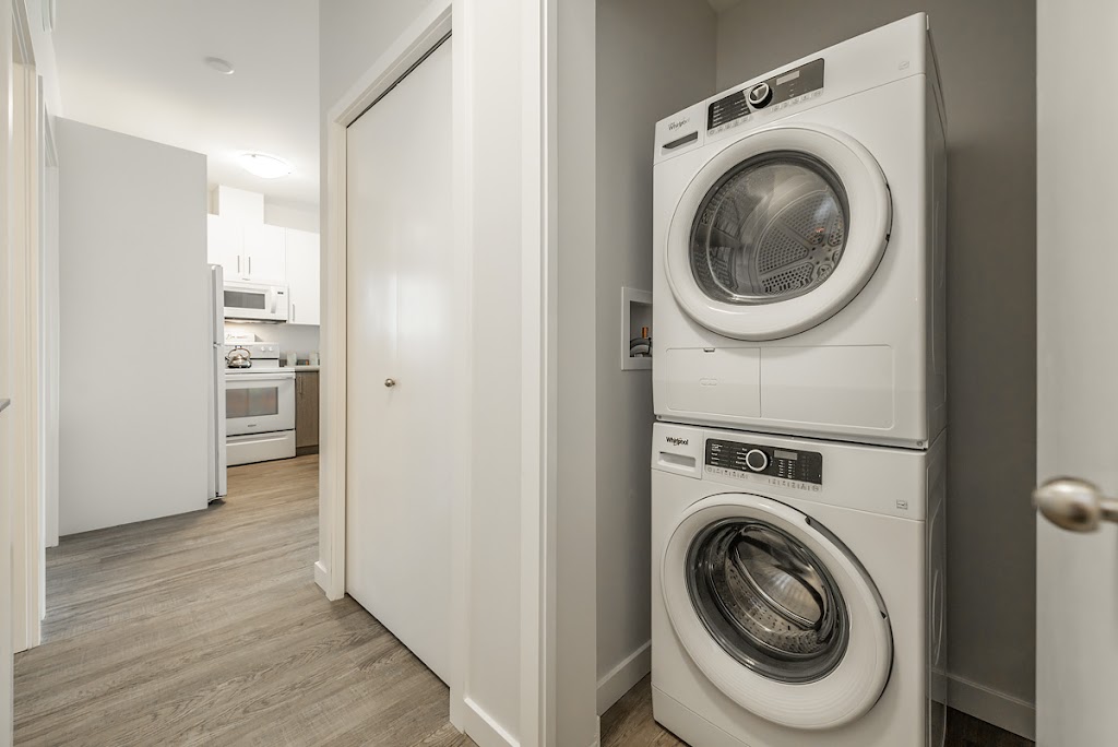 Hatley Apartments | 284 Belmont Rd, Victoria, BC V9C 1B1, Canada | Phone: (250) 893-9634