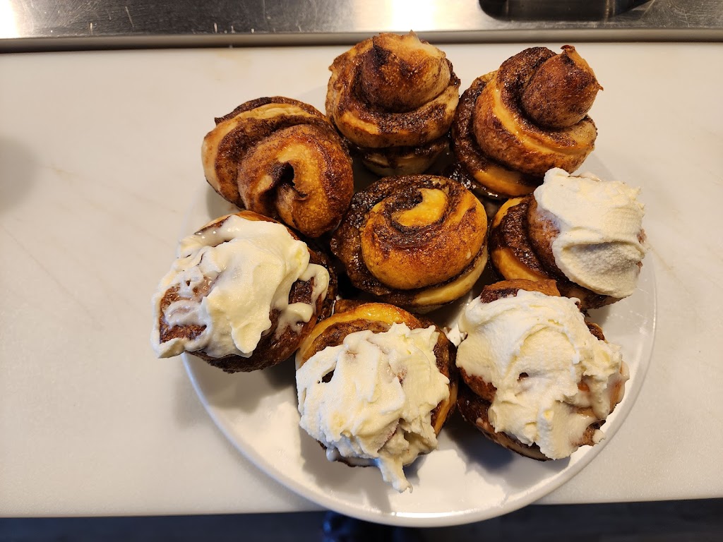 Engine House Café | 183 Queen St, Killaloe, ON K0J 2A0, Canada | Phone: (613) 757-2237
