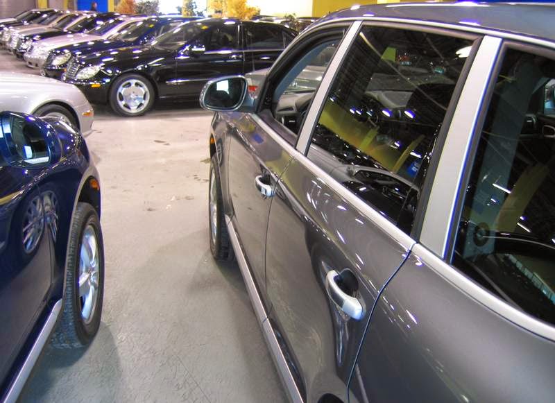 RightCar | 21 Toro Rd, North York, ON M3J 2A4, Canada | Phone: (888) 695-3971