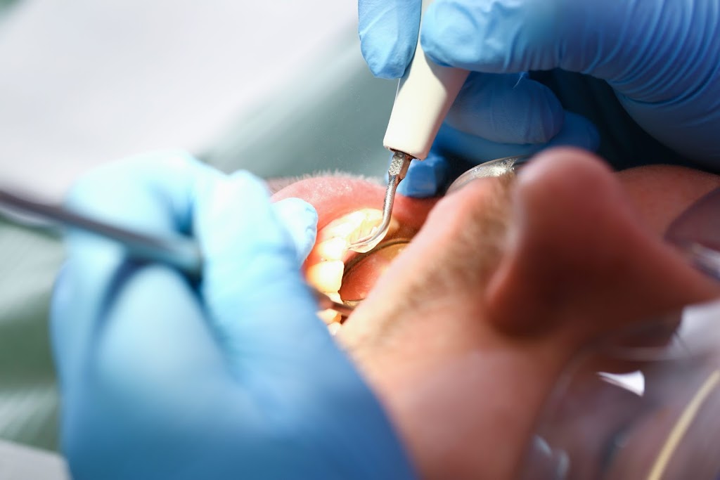 Dent plus Samantha Kerr hygiéniste dentaire | 2072 Rue de lEstran, Saint-Jérôme, QC J5L 0G5, Canada | Phone: (514) 889-5857