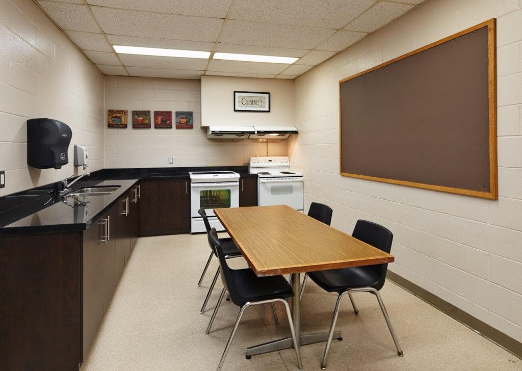 Residence & Conference Centre - Hamilton | 245 Fennell Ave W, Hamilton, ON L9C 1G3, Canada | Phone: (905) 385-3200