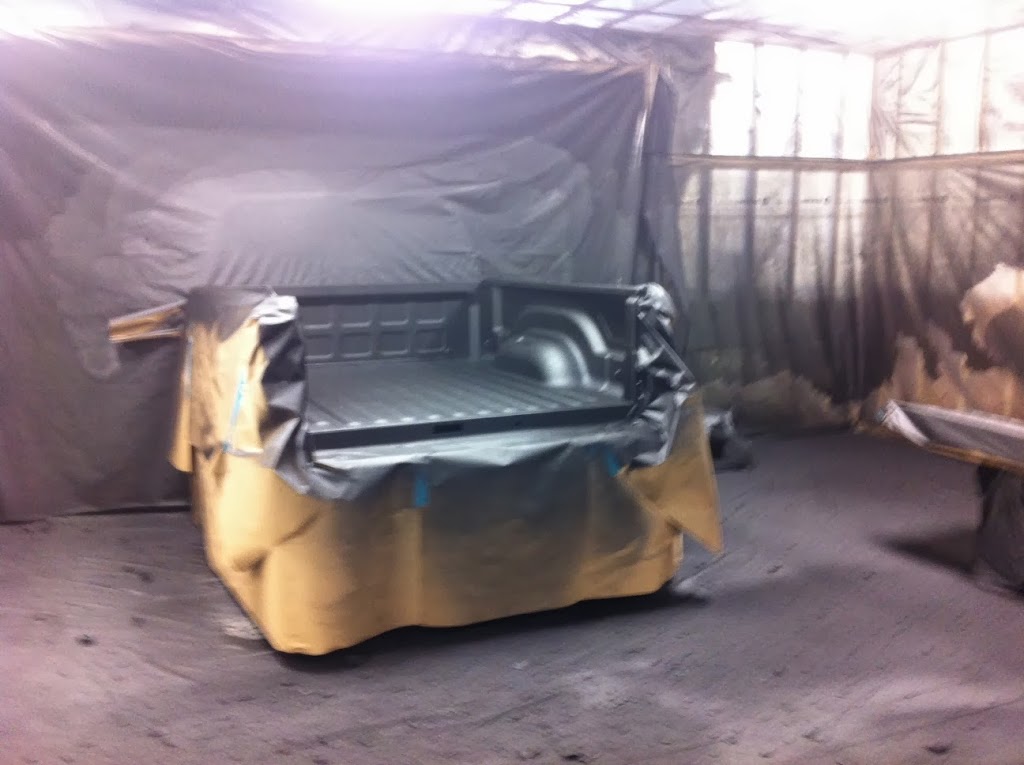 Carlson Truck Outfitters | 155 Fennell St, Winnipeg, MB R3T 0M6, Canada | Phone: (204) 669-5249