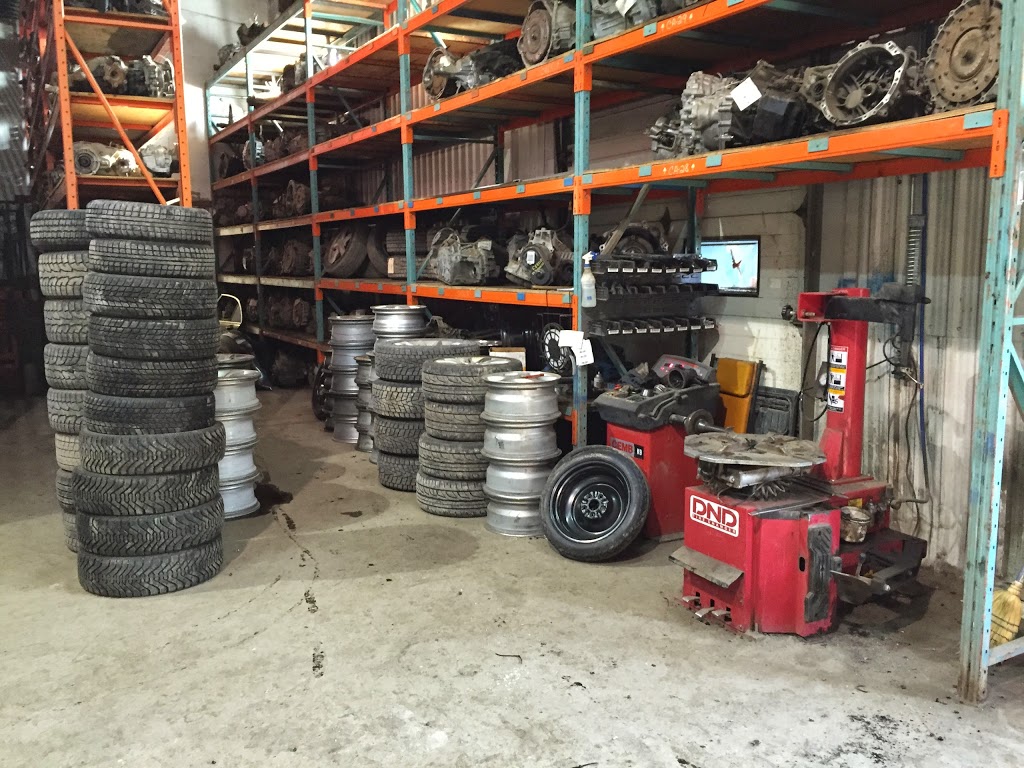Pieces Auto Montreal Chambly | 2352 Boulevard Industriel, Chambly, QC J3L 4V2, Canada | Phone: (450) 447-1718