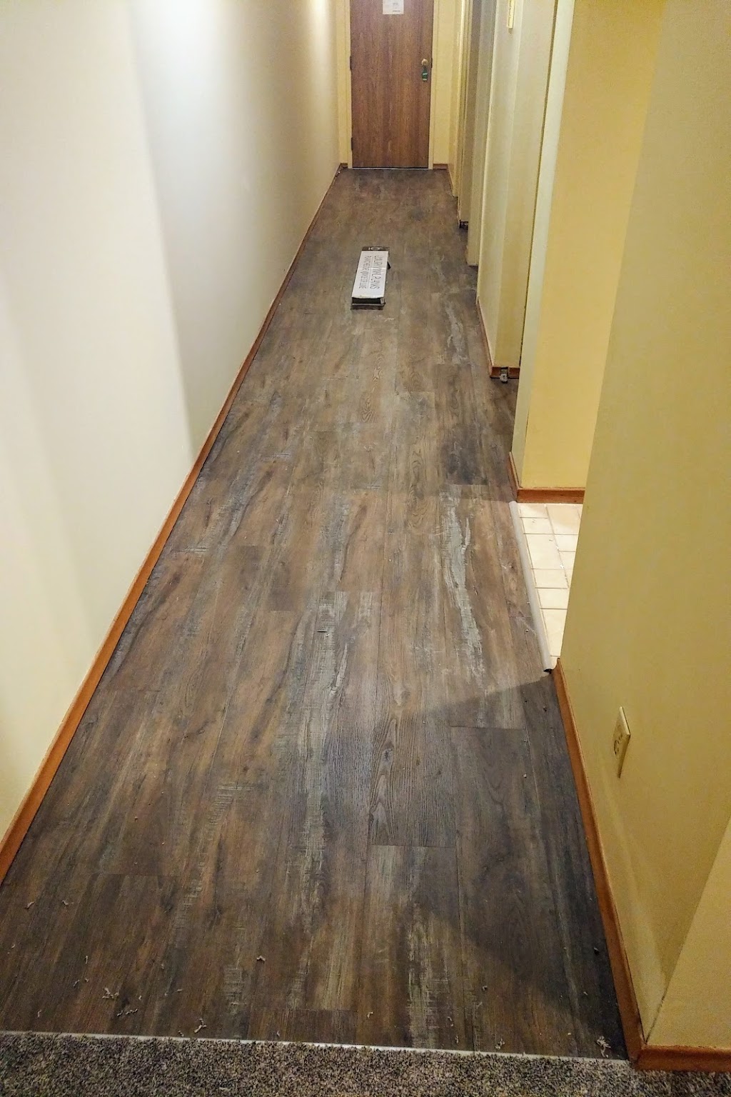 L&R Doan Flooring | 36 Vincent Crescent, London, ON N6C 4X8, Canada | Phone: (519) 852-4606