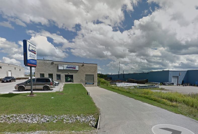 Maaco Collision Repair & Auto Painting | 427 Welham Rd, Barrie, ON L4N 0B6, Canada | Phone: (705) 302-1274