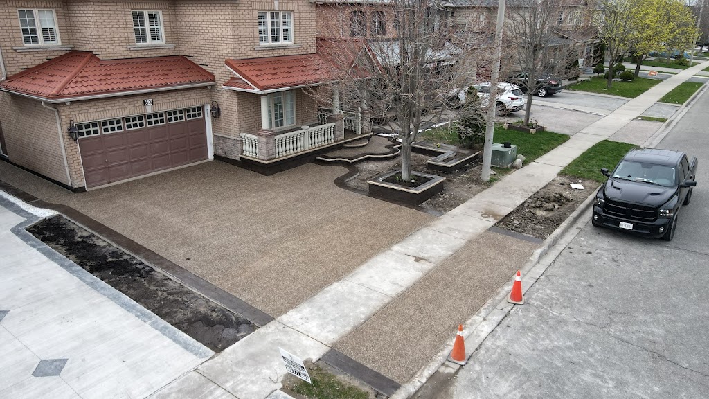 We build concrete | 19 Rae Ave, Brampton, ON L6P 0E7, Canada | Phone: (647) 861-9970