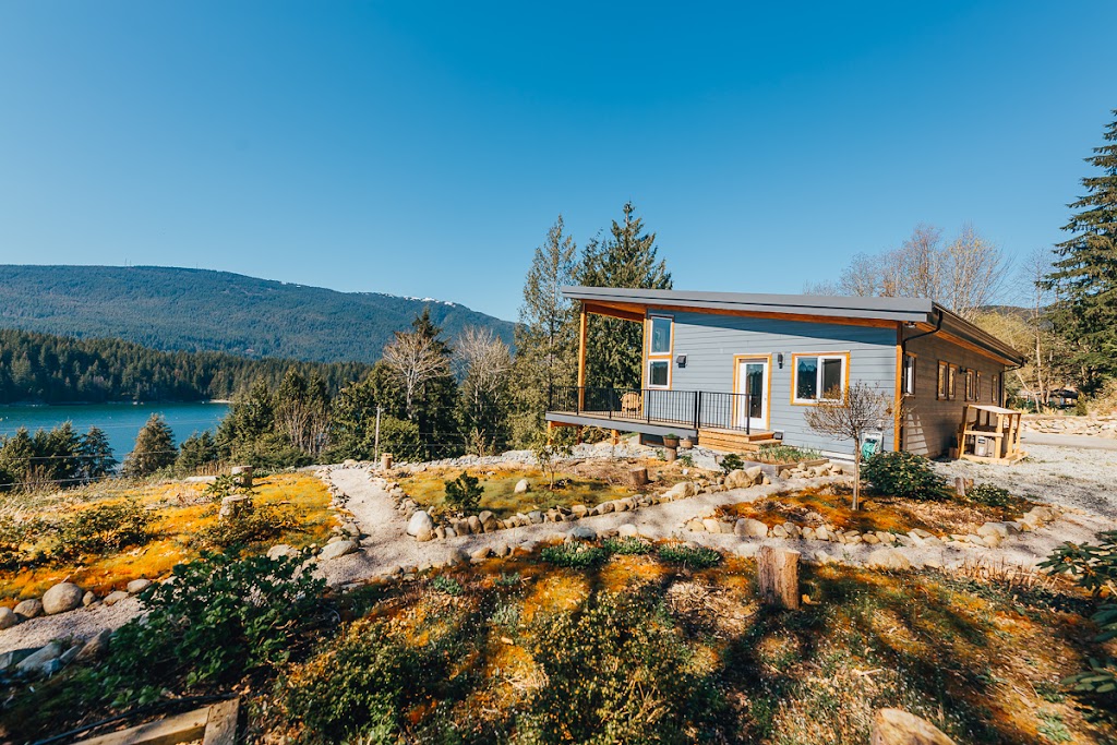 Linwood Custom Homes | 2090 Nathaway Dr, Youngs Point, ON K0L 3G0, Canada | Phone: (800) 361-3241