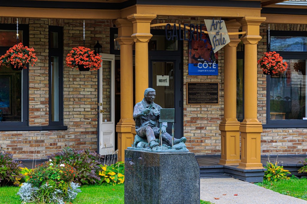 Galerie Art et style | 37 Rue Ambroise Fafard, Baie-Saint-Paul, QC G3Z 2J2, Canada | Phone: (418) 435-3121