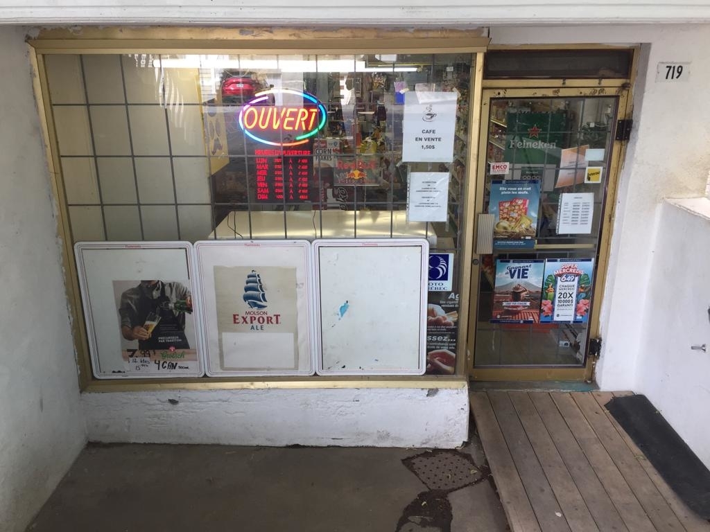 Dépanneur Petit-Mi Inc | 719 Rue Fleury O, Montréal, QC H3L 1W5, Canada | Phone: (514) 388-1872