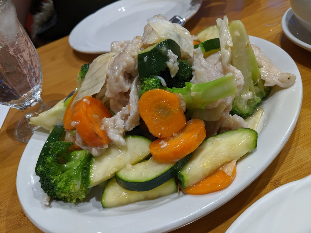 The Pink Pearl Restaurant | 4351 Macleod Trail SW, Calgary, AB T2G 0A3, Canada | Phone: (403) 263-8887