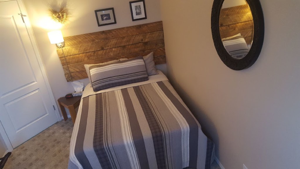 Highland Lodge | 1196 Bratton Road, Outlook, SK S0L 2N0, Canada | Phone: (306) 867-3194