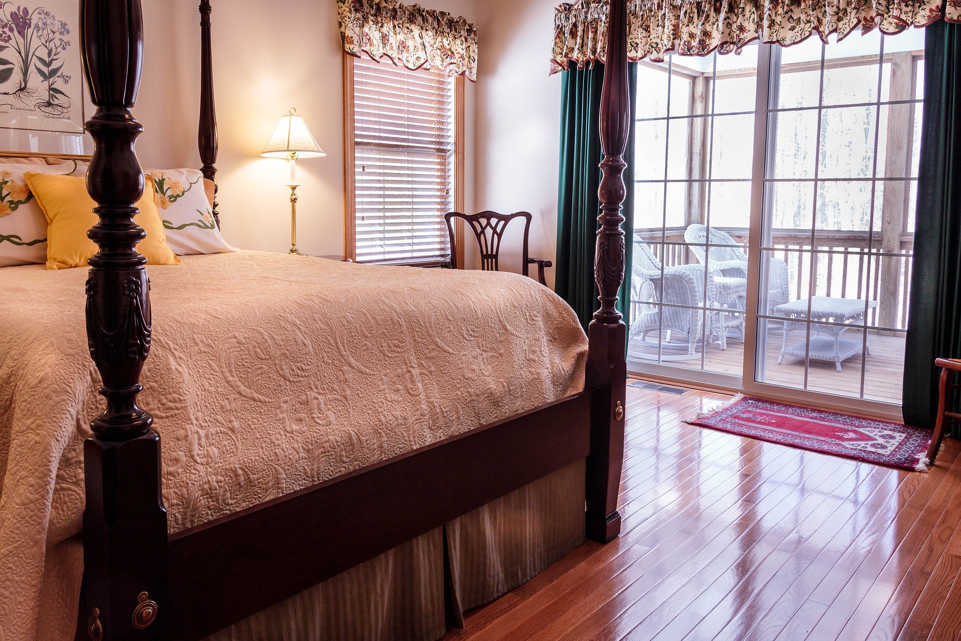 Toronto Windows And Doors | 958 Bloor St W #82, Toronto, ON M6H 1L6, Canada | Phone: (416) 840-5201