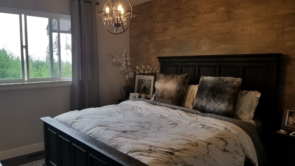 Distinctive Exteriors | 1627 Stone Lake Dr, Nanoose Bay, BC V9P 9L1, Canada | Phone: (250) 713-5772