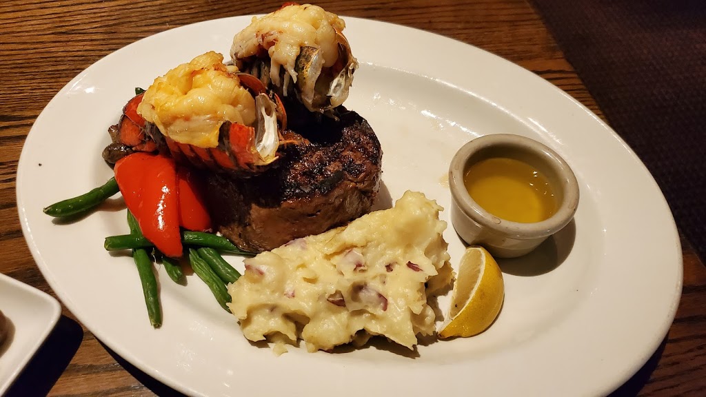 The Keg Steakhouse + Bar - St. James | 2554 Portage Ave, Winnipeg, MB R3J 0N8, Canada | Phone: (204) 885-5275