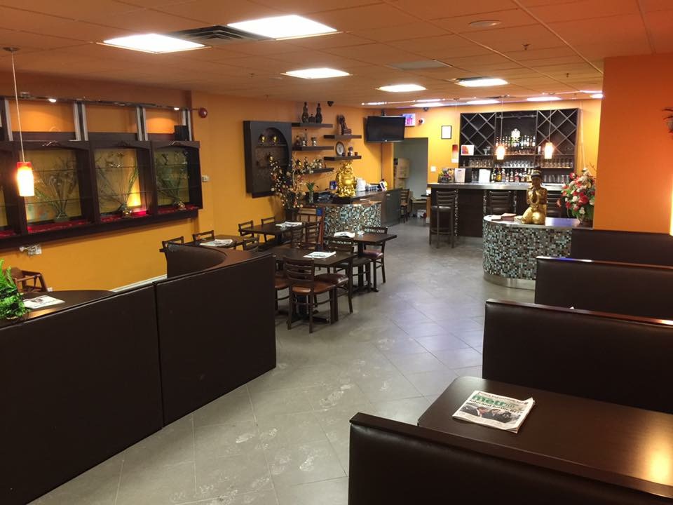 Stouffville Thai Bar and Restaurant | 18 Ringwood Dr, Whitchurch-Stouffville, ON L4A 8C1, Canada | Phone: (905) 642-8500
