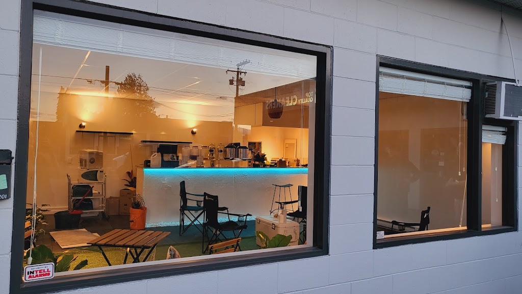 QingHe Tea and coffee bar | 201 Fourth St, Nanaimo, BC V9R 1T3, Canada | Phone: (250) 754-1470