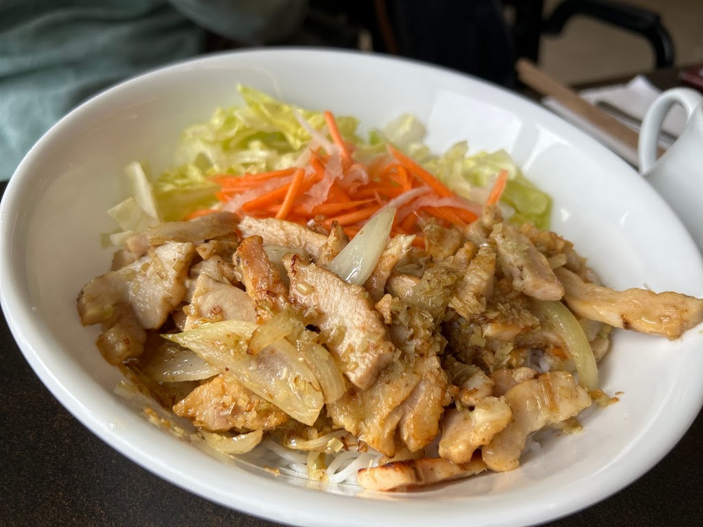 Freeland Bistro-Vietnamese Canadian Cuisine | 9552 PE-12, Ellerslie, PE C0B 1J0, Canada | Phone: (902) 831-2244