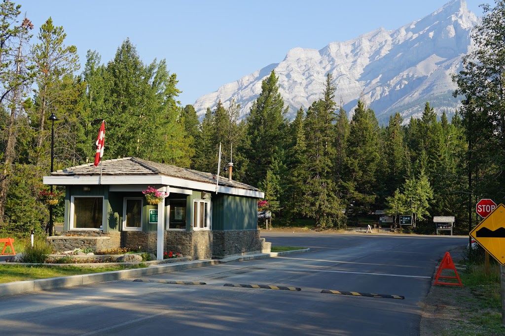 Tunnel Mountain Village II Campground | Improvement District No. 9, AB T0L 2C0, Canada | Phone: (877) 737-3783