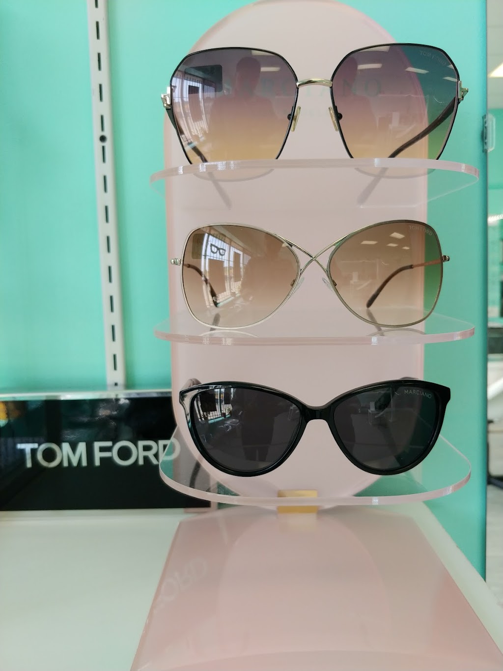 Alpha Optical | 600 Grandview St S, Oshawa, ON L1H 8P4, Canada | Phone: (905) 723-3030