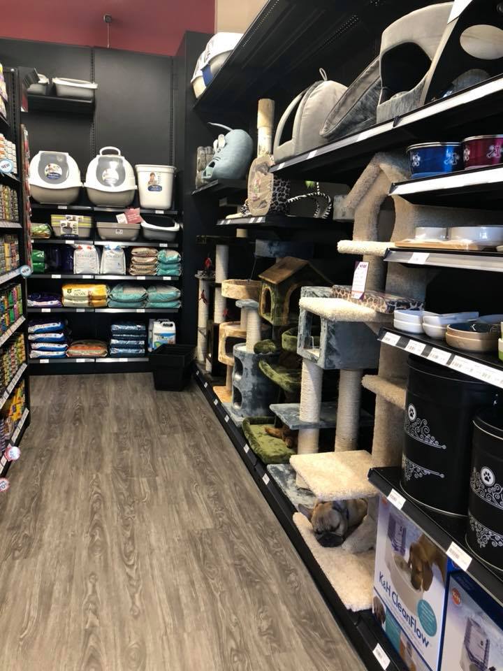 GLOBAL PET FOODS - KINGSTON WEST | 2547 Princess St, Kingston, ON K7P 2W8, Canada | Phone: (613) 389-1666