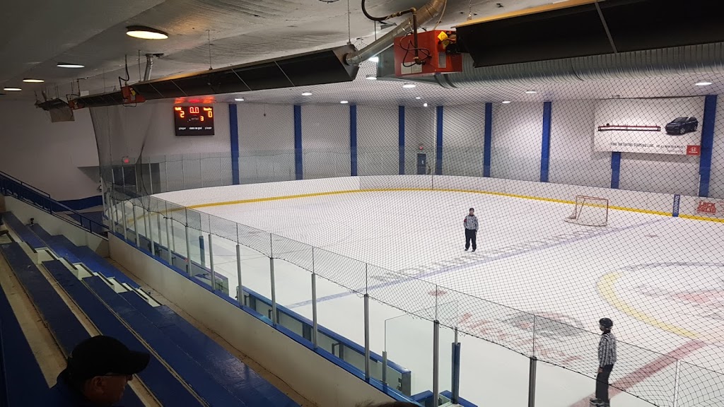 Enoch Recreation Centre | Whitemud Dr NW, Highway 60, Enoch Cree Nation, AB T7X 3Y3, Canada | Phone: (780) 470-5646