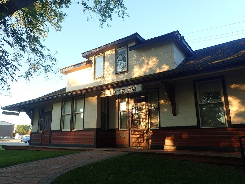 Evergreen Regional Library Arborg Branch | 292 Main St, Arborg, MB R0C 0A0, Canada | Phone: (204) 376-5388