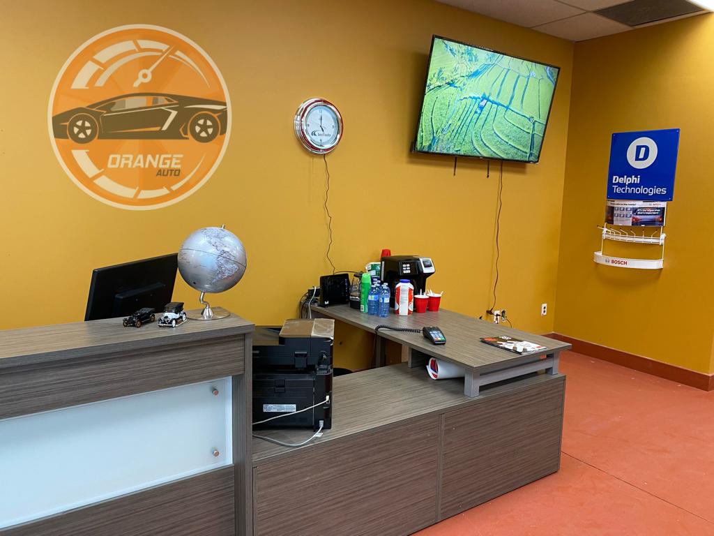 Orange Auto Services Inc | 2344 Wyecroft Rd Unit F1, Oakville, ON L6L 6M1, Canada | Phone: (905) 825-8277