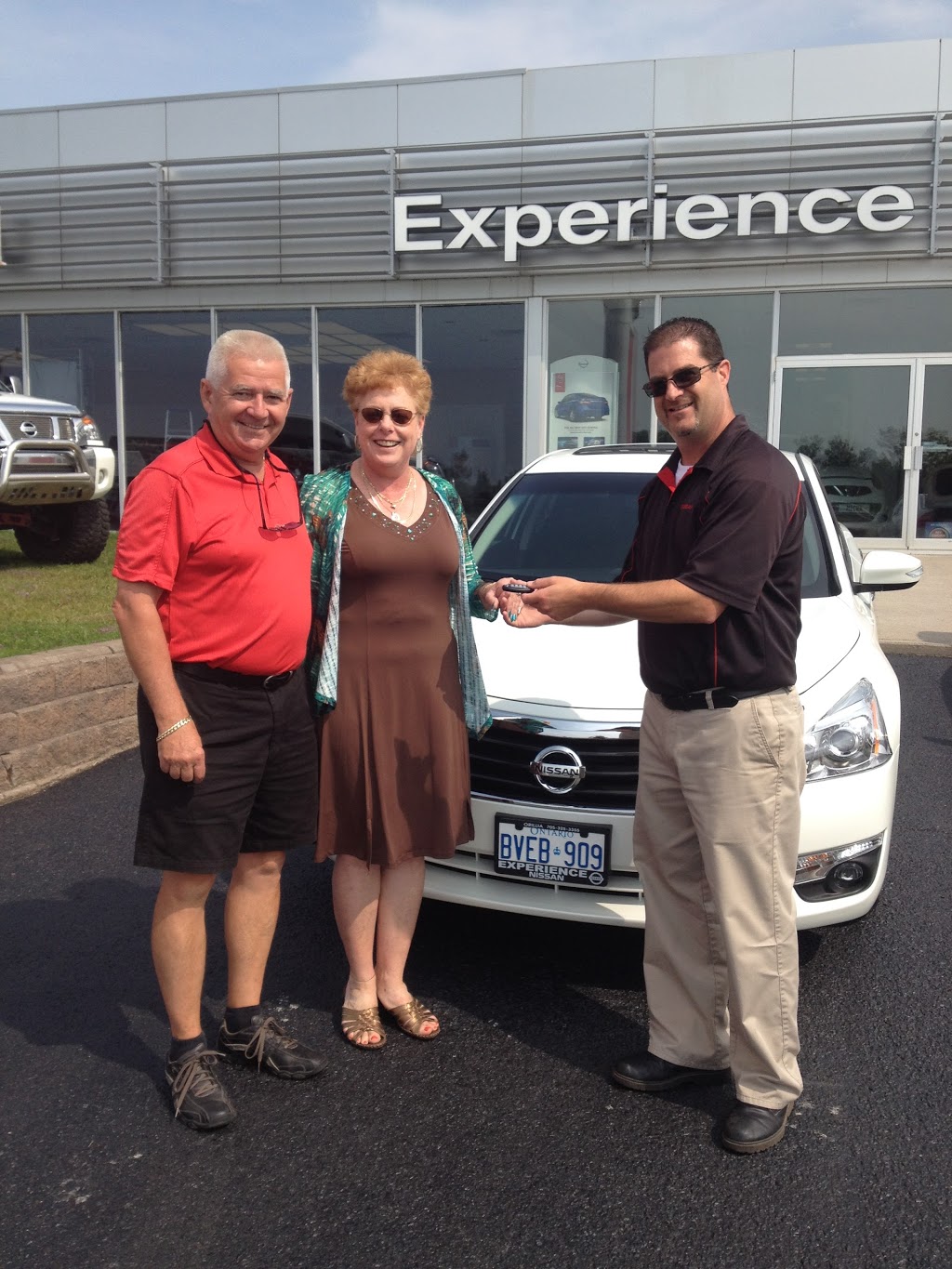 Experience Nissan | 77 Commerce Rd, Orillia, ON L3V 0Z2, Canada | Phone: (866) 885-5367