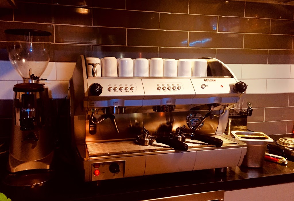 The Master coffee | 144 Emerson St, Hamilton, ON L8S 2X9, Canada | Phone: (647) 771-8481