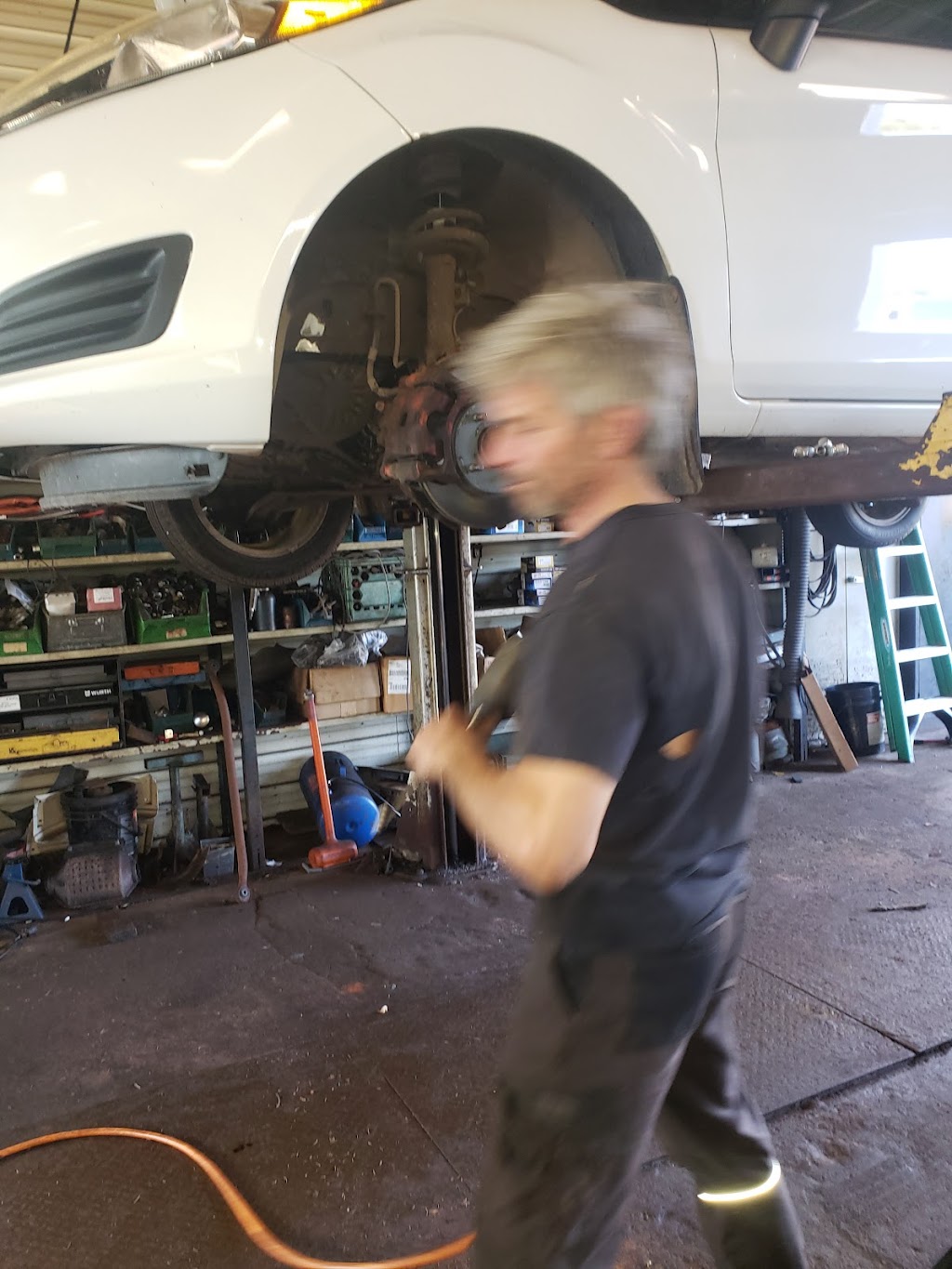 Hampton Service Station | 19509 PE-1, Crapaud, PE C0A 1J0, Canada | Phone: (902) 658-2253