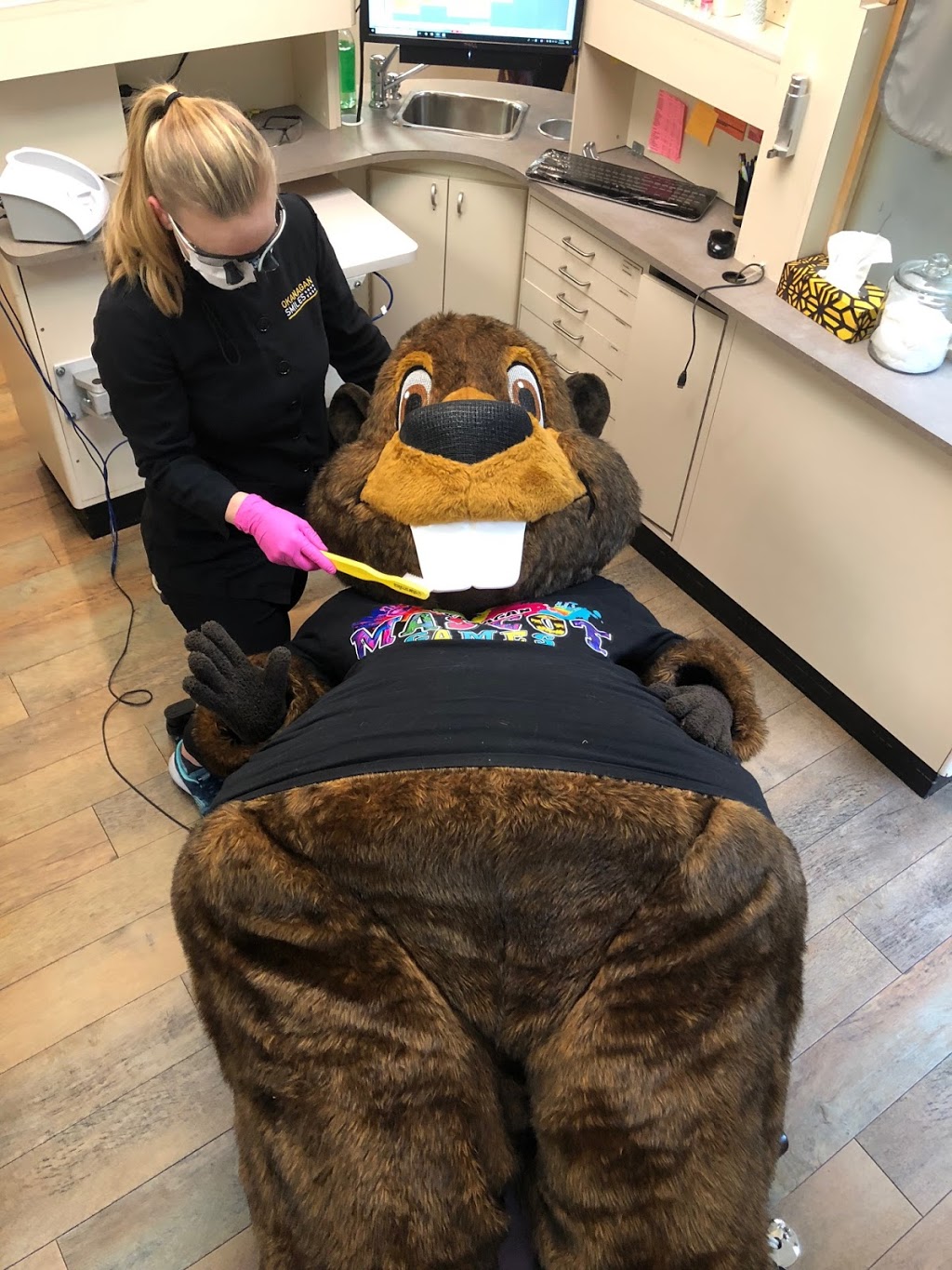Okanagan Smiles | 2149 Springfield Rd, Kelowna, BC V1Y 7X1, Canada | Phone: (250) 763-3338