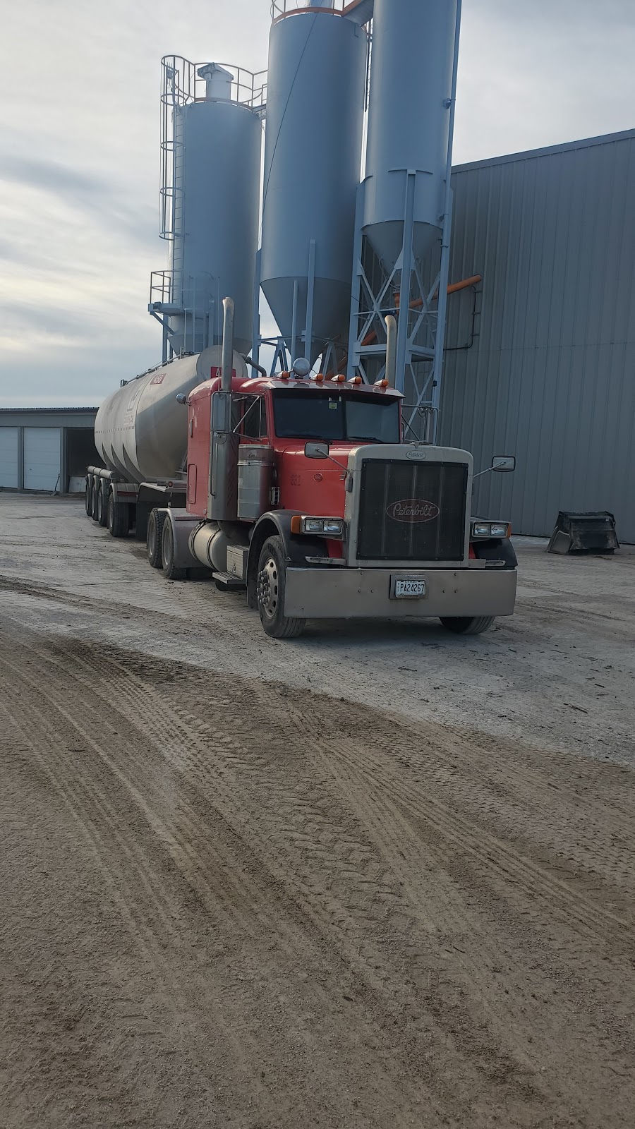 Triple H Concrete Products | 4366 Breen Rd, Putnam, ON N0L 2B0, Canada | Phone: (519) 485-4741
