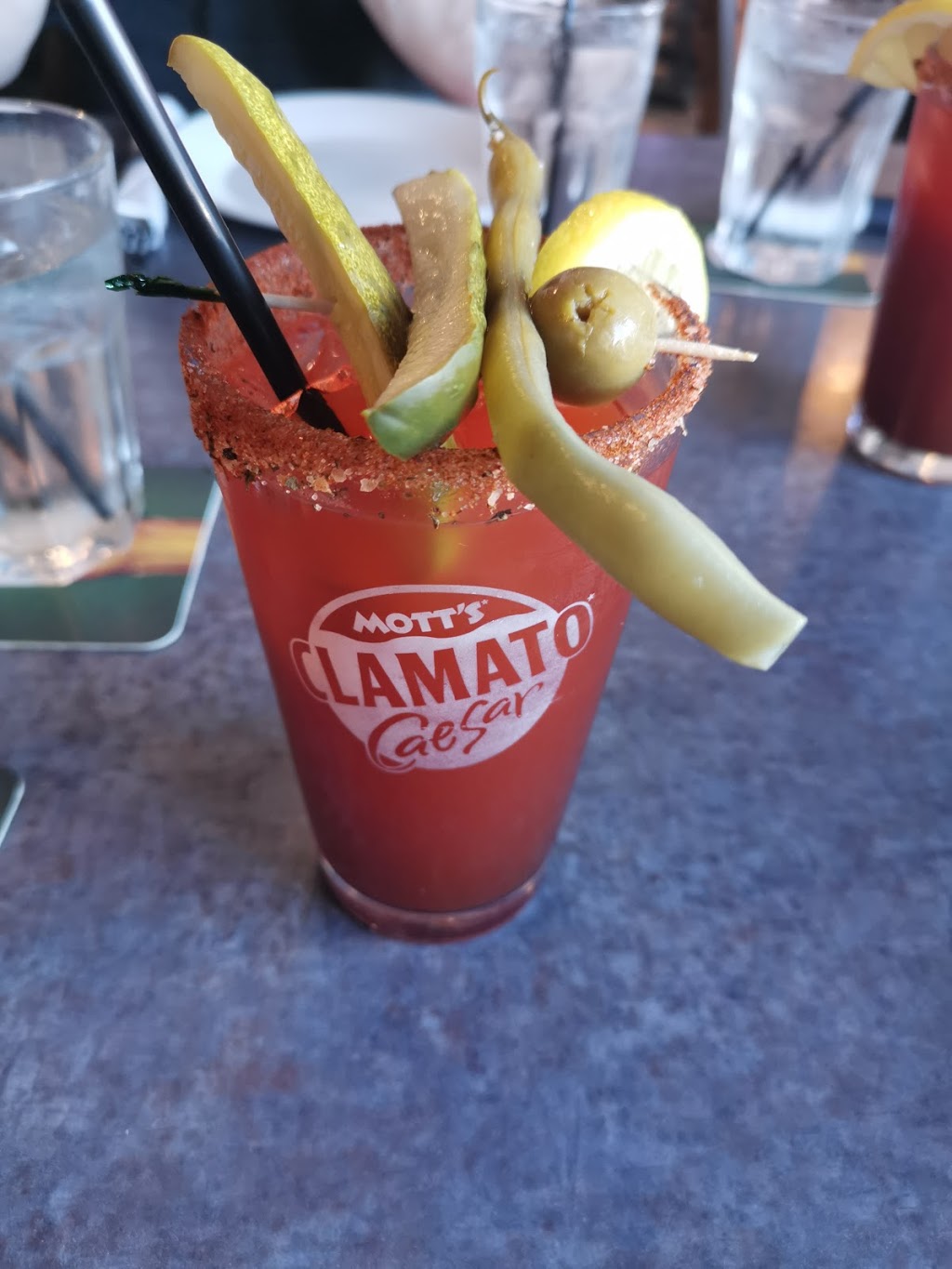 Twiggs Bar & Grill | 1207 Essex County Rd 22, Emeryville, ON N0R 1C0, Canada | Phone: (519) 727-8704